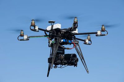 foto de filmacion aerea dron con camara video